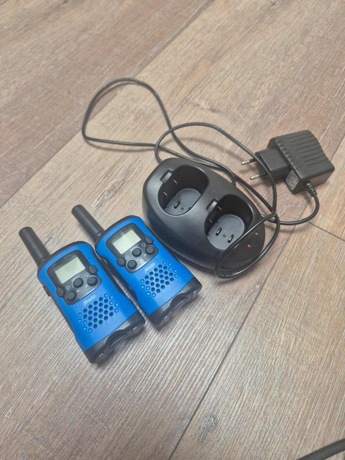 Alecto FR175BW Walkie talkie's, Ophalen of Verzenden, Zo goed als nieuw, 5 tot 15 km, Portofoon of Walkie-talkie