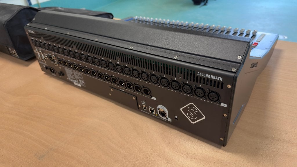 Allen&Heath SQ6, Ophalen, Zo goed als nieuw, 20 kanalen of meer