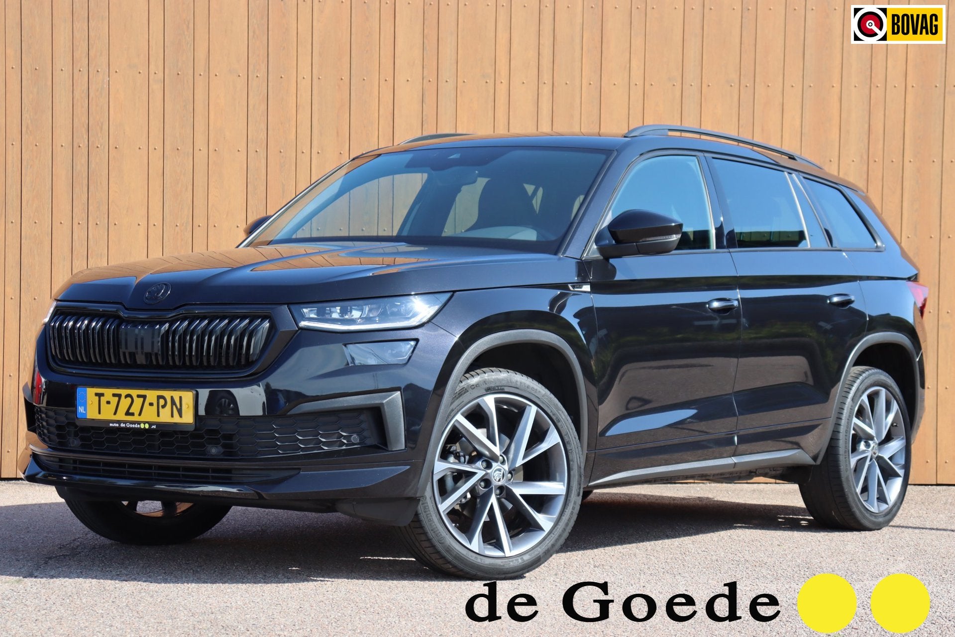 Skoda Kodiaq 1.5 TSI Sportline Business orgNL el.klep trekha, Auto's, 12 maanden, 4 cilinders, Leder en Stof, Zwart