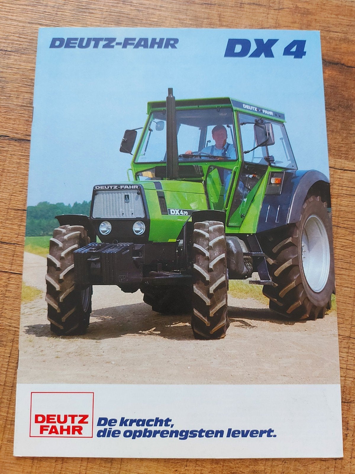 Belgische Deutz Fahr DX4 trekker folder nederlandstalig, Ophalen of Verzenden, Zo goed als nieuw