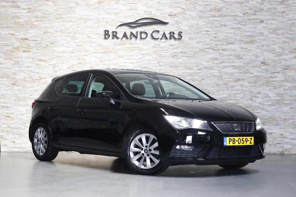 SEAT Leon Automaat uit 2017 | Navi | CarPlay | Cruise | Rijd, Stof, Gebruikt, Euro 6, Leon