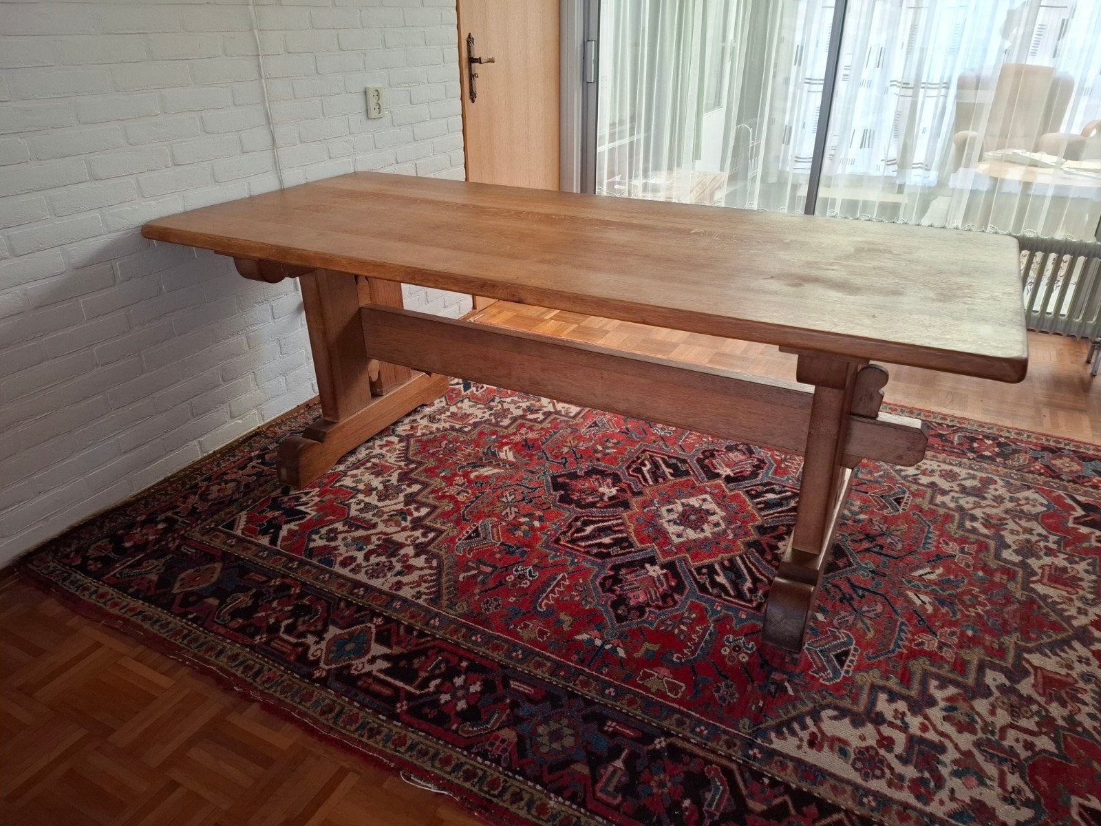 Massief eiken eettafel, Ophalen