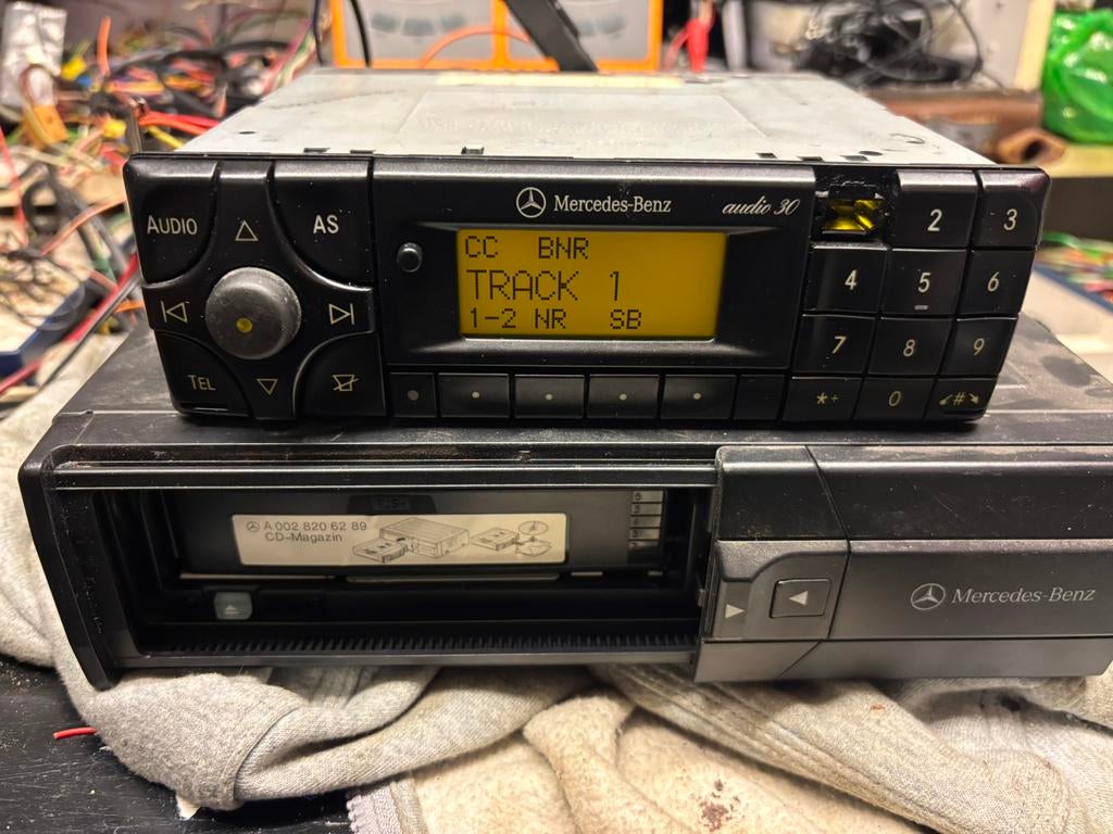 Originele set mercedes w124 w202 radio BE3300 CD wisselaar, Auto-onderdelen, Ophalen of Verzenden, Mercedes-Benz