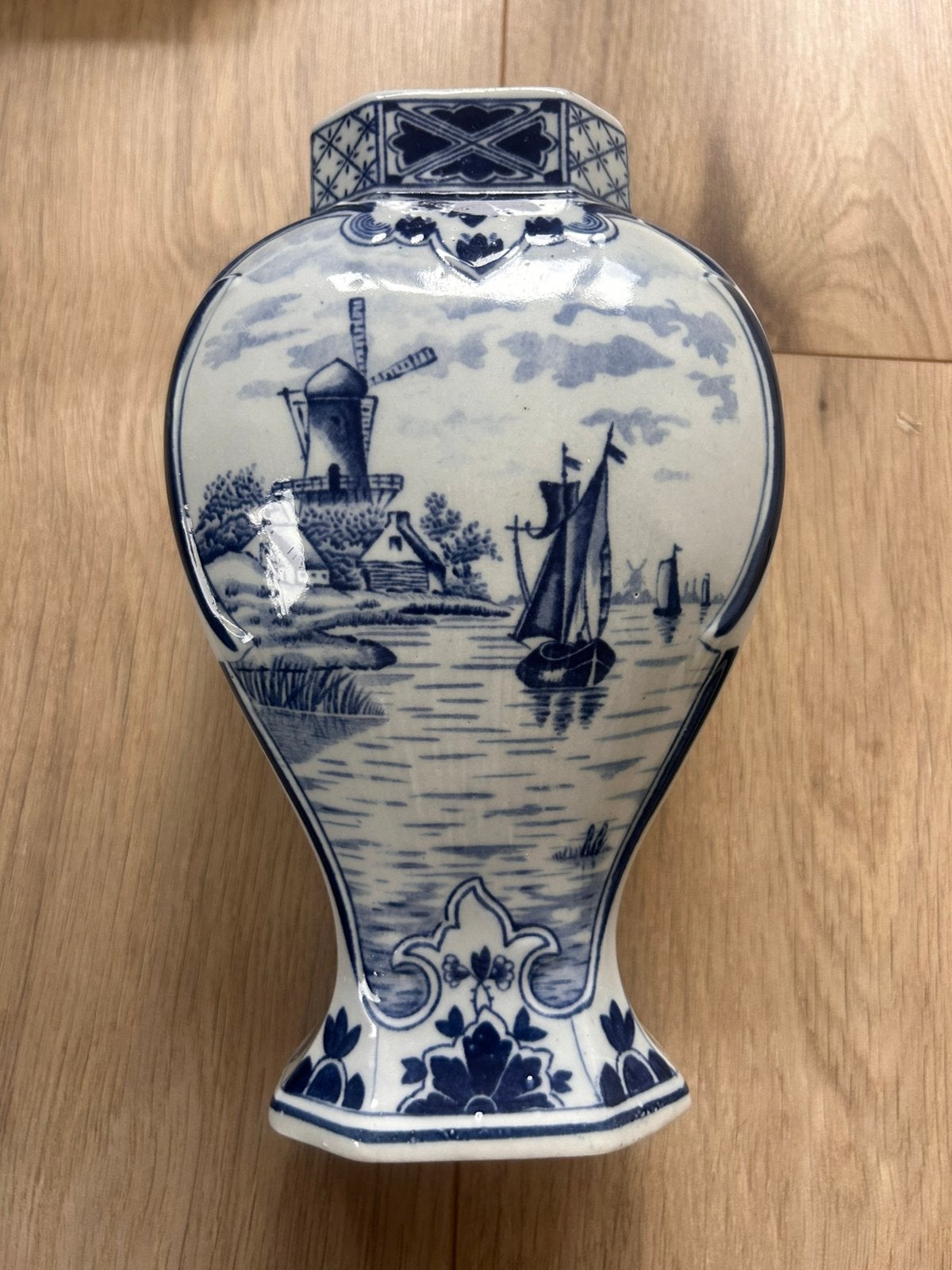 Antiek Delfts blauw vaasje, Antiek en Kunst, Antiek | Vazen, Ophalen of Verzenden