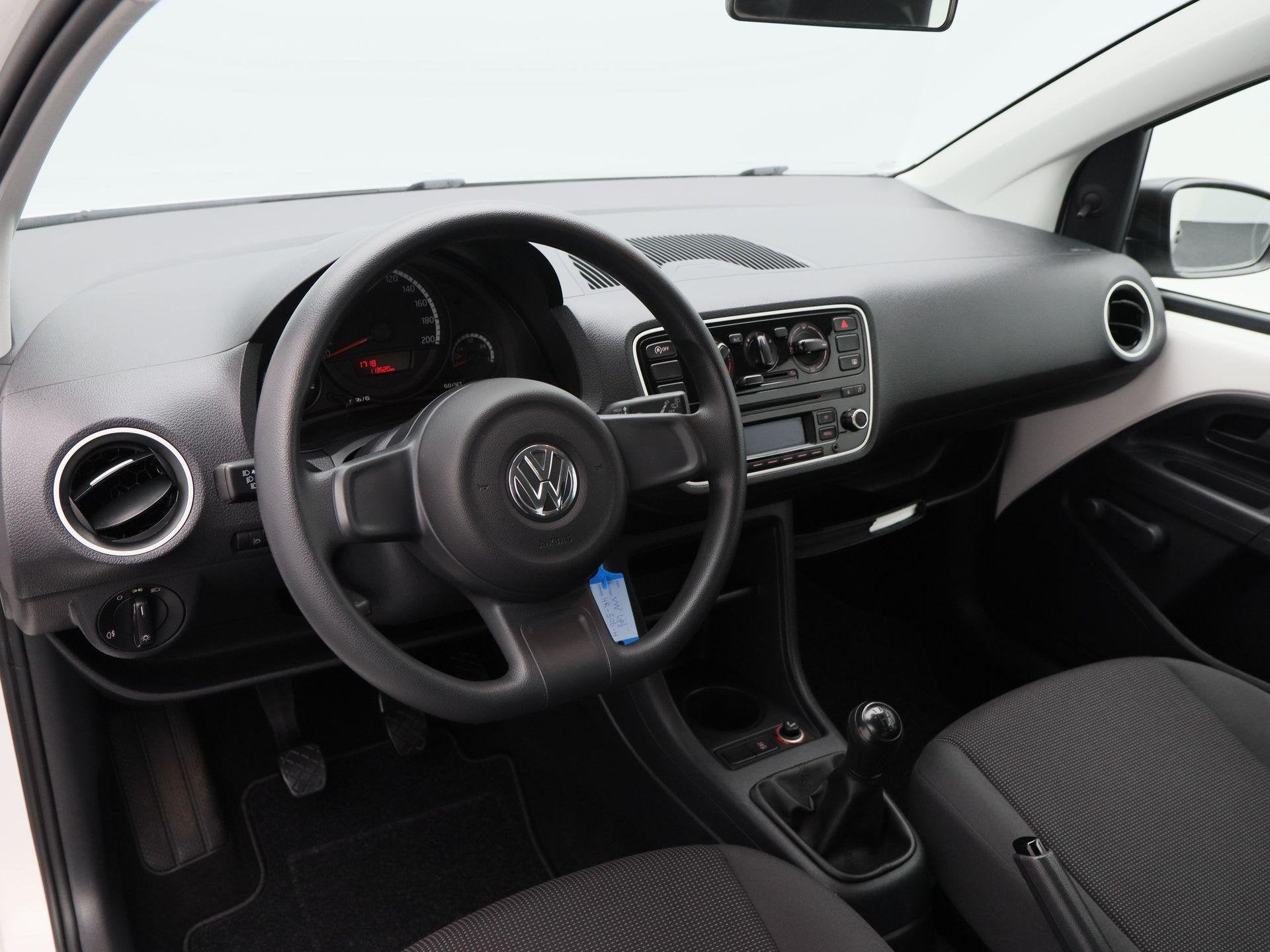 Volkswagen Up! 1.0 take up! BlueMotion | Airco | Radio CD Sp, Auto's, Voorwielaandrijving, Stof, Gebruikt, 840 kg