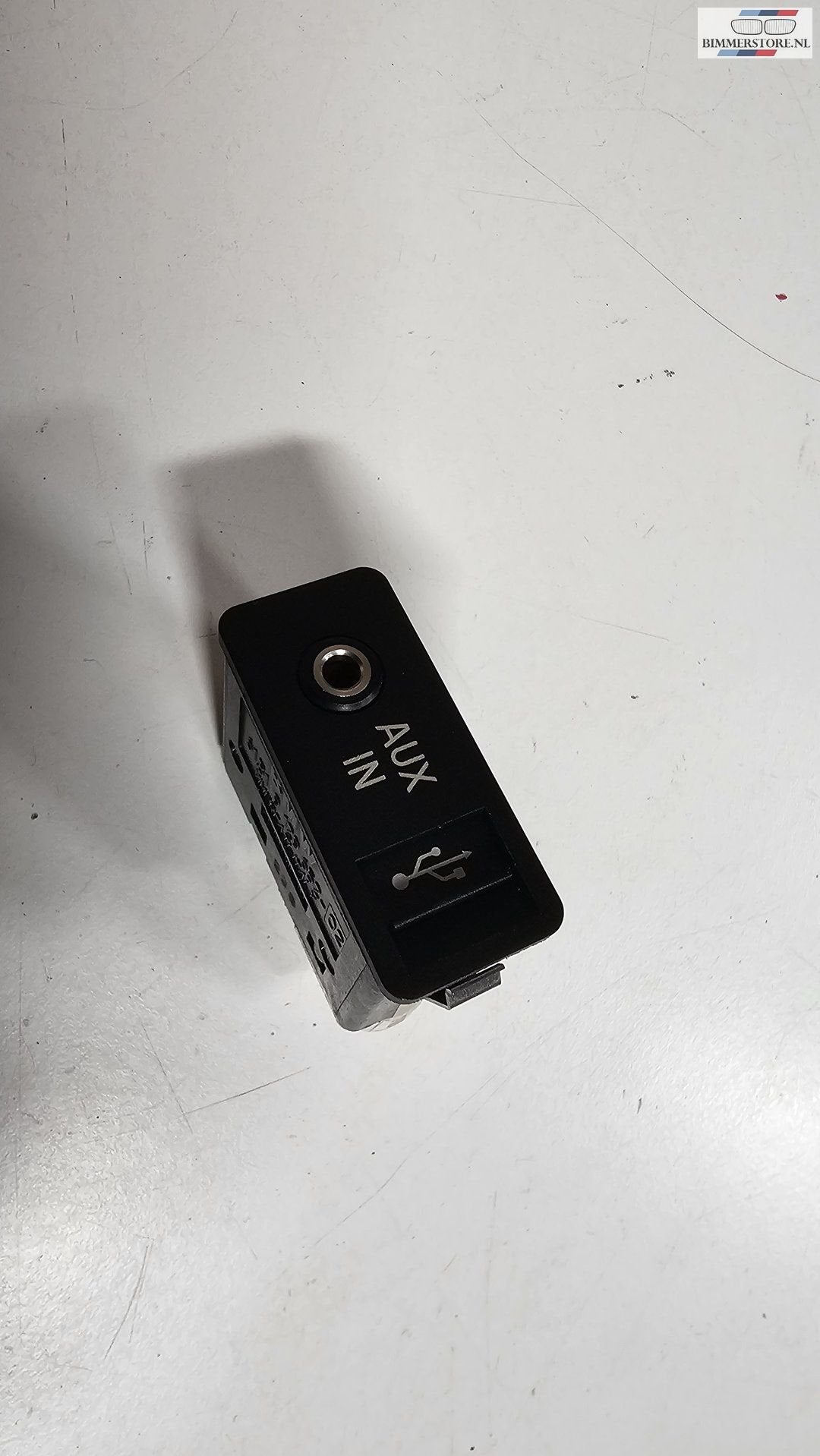 Aux Usb aansluiting BMW 7 / X5 / X6 serie F01 F02 F03 E70 E7, Gebruikt, -, -, Ophalen of Verzenden