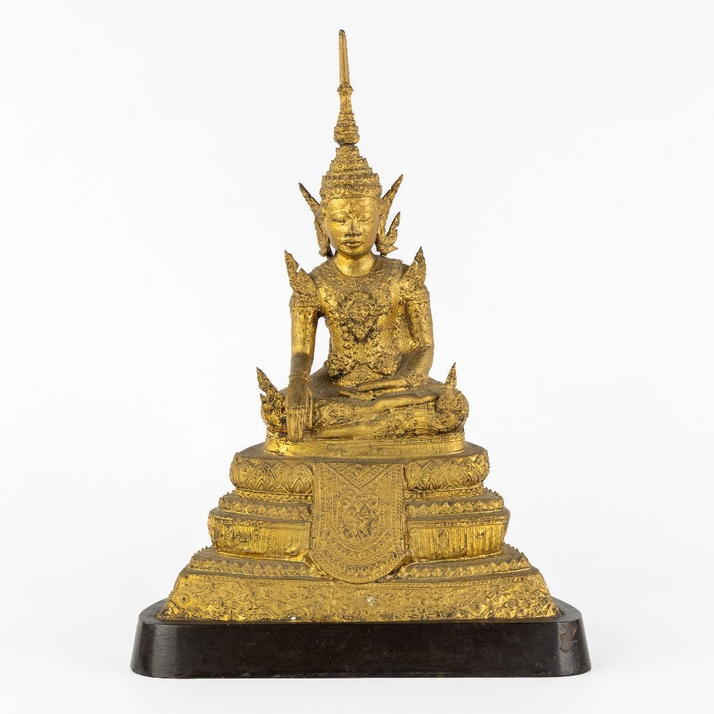 Grote Boeddha in verguld brons., 42 cm, Ophalen of Verzenden, China, Brons