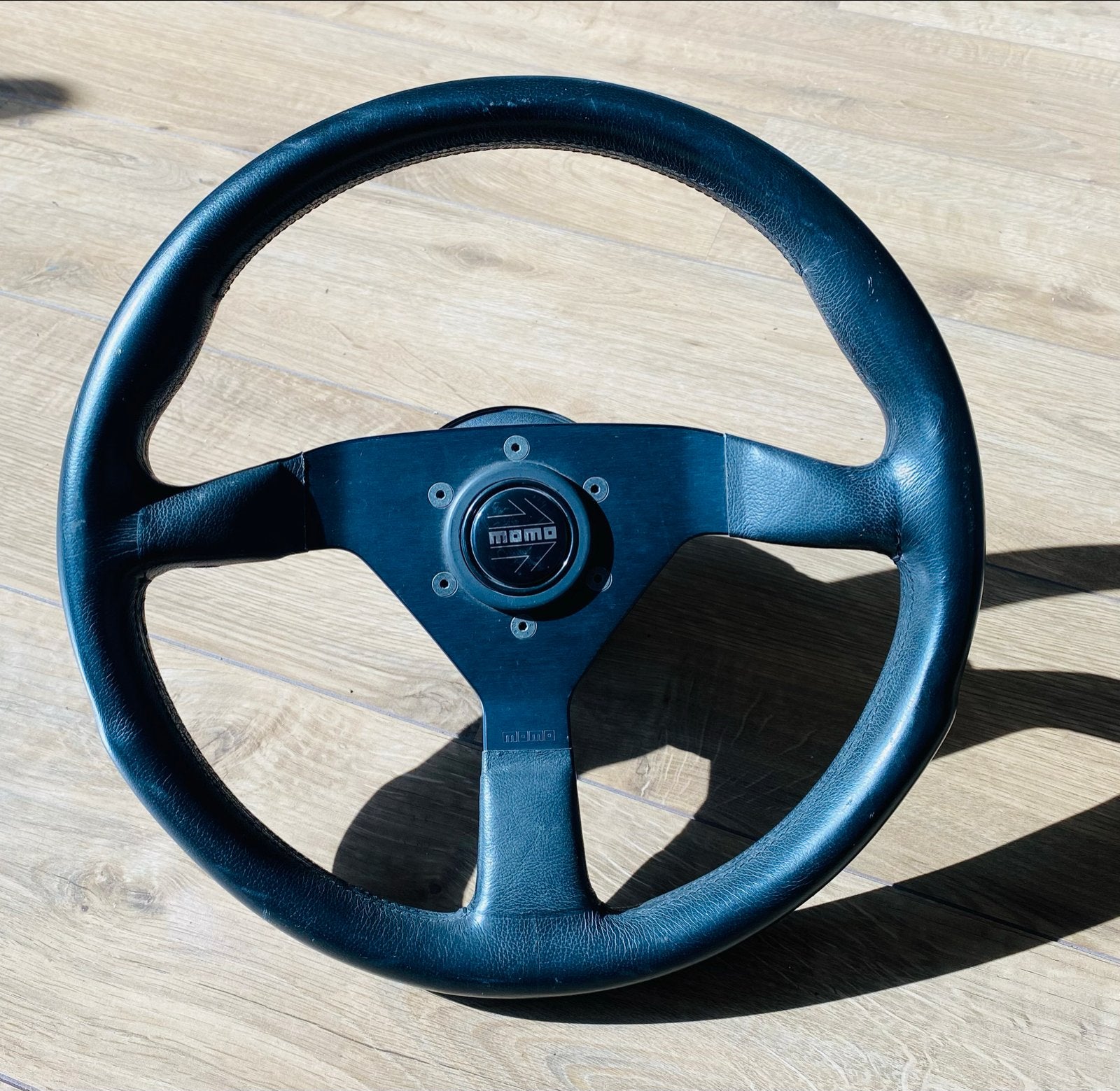 Momo sportstuur met naaf - Gebruikt, Auto-onderdelen, Ophalen of Verzenden, Gebruikt, Overige automerken