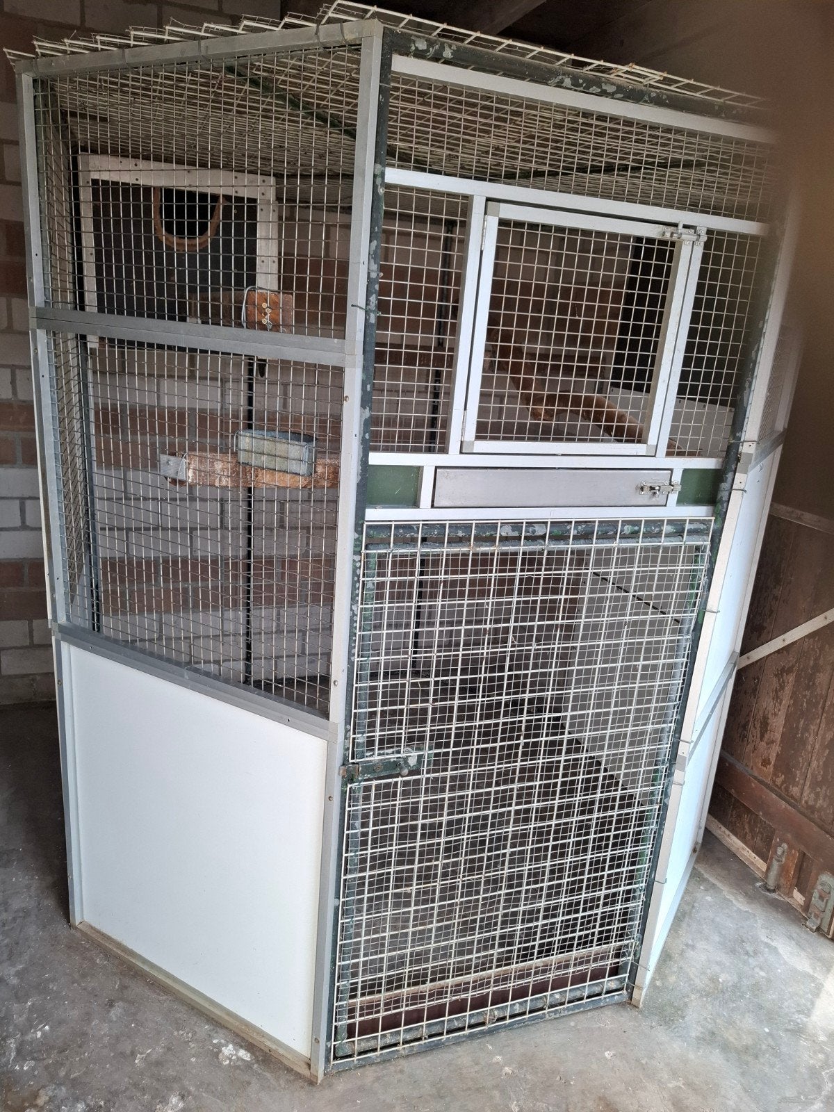 Voliére,8 hoekig met  draaiplateau,zeer geschikt voor Ara,s, Dieren en Toebehoren, Vogels | Hokken en Kooien, Ophalen, Gebruikt
