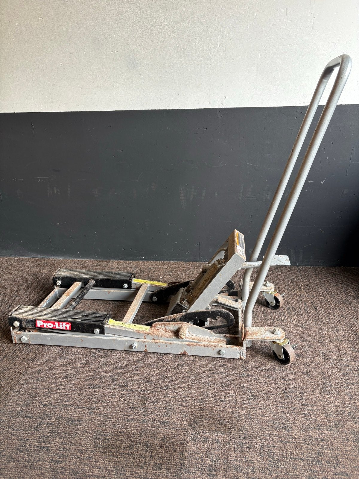 Motorlift Pro-Lift voor onderhoud en verplaatsing, Ophalen, Gebruikt