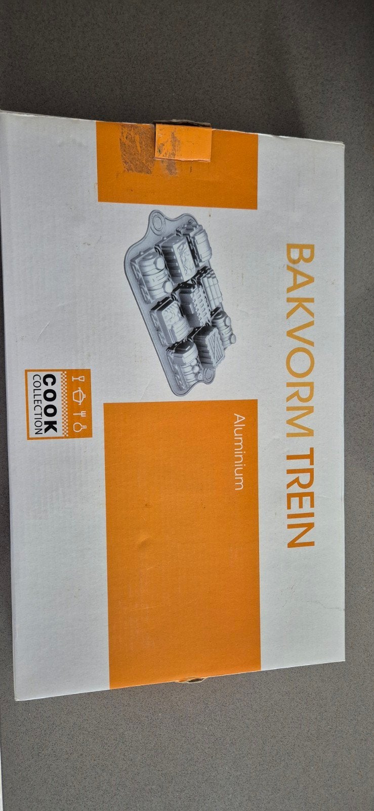 bakvorm trein, Ophalen of Verzenden, Zo goed als nieuw, Taarten, Bakvorm