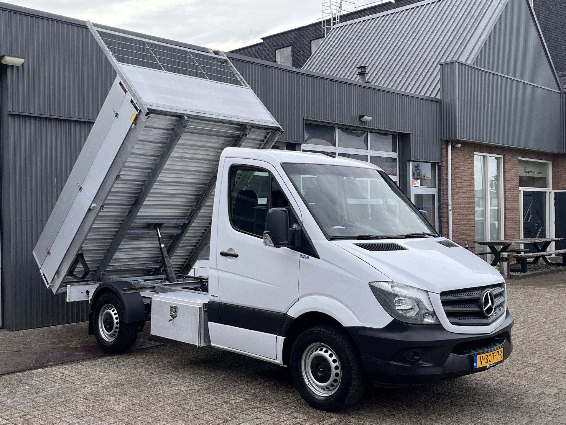 Mercedes-Benz Sprinter 211 2.2 CDI Kipper Airco Trekhaak 3 p, Auto's, Bestelauto's, 13 km/l, 4 cilinders, 116 pk, Wit