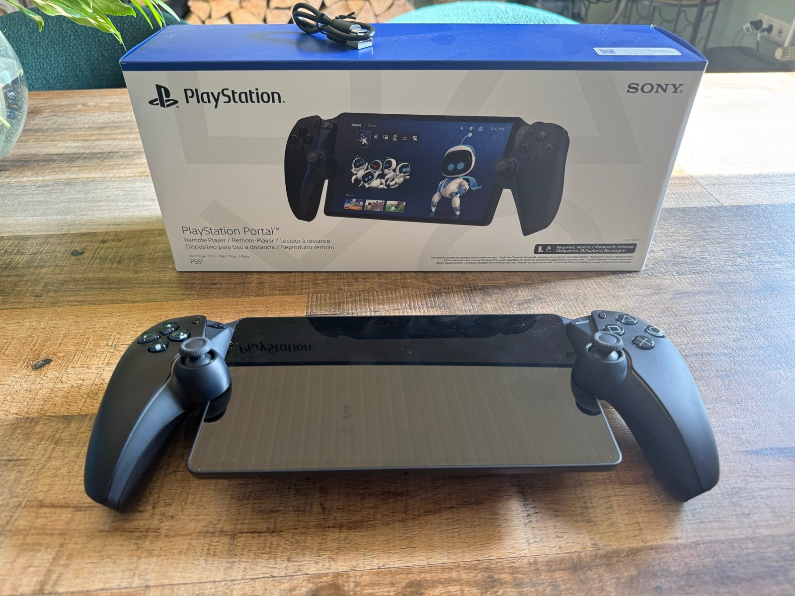 Sony PlayStation Portal Remote Player + Hoes, Ophalen, Zo goed als nieuw