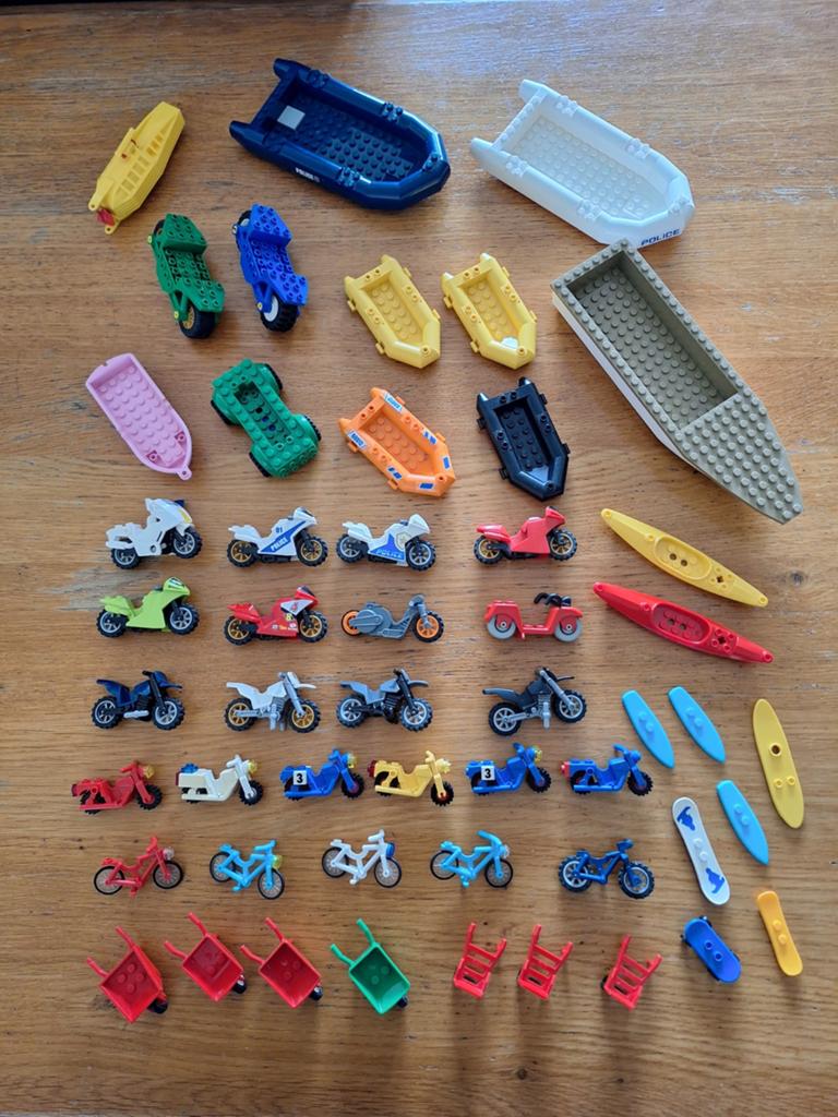 Lego voertuigen 50 stuks (motor, fiets, boot,kano enz), Kinderen en Baby's, Ophalen of Verzenden, Zo goed als nieuw, Meerdere sets