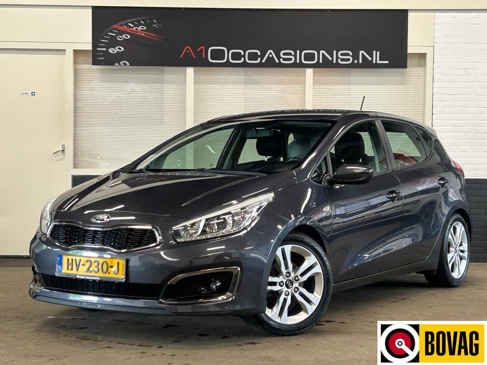Kia cee'd 1.0 T-GDi Navigator (bj 2015), Auto's, Gebruikt, Bedrijf, Handgeschakeld, 998 cc