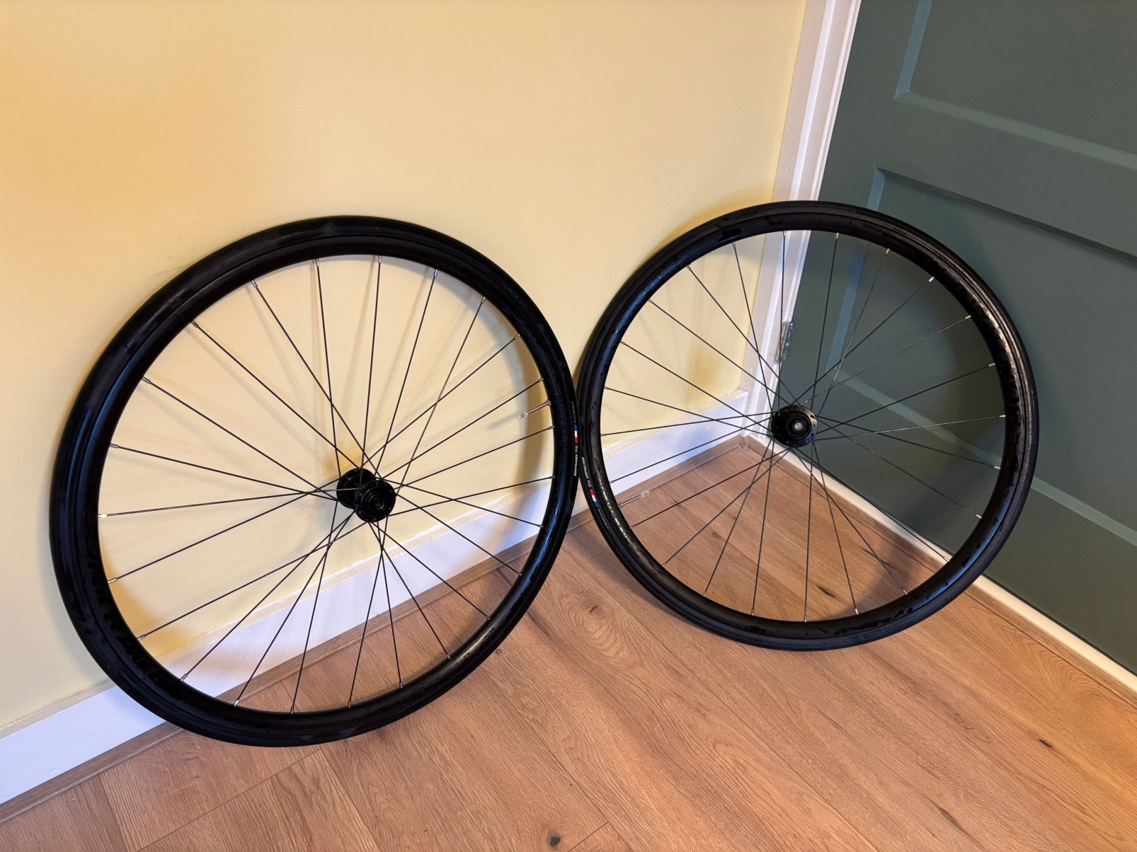 Bontrager paradigm SL wielset, Fietsen en Brommers, Fietsonderdelen, Gebruikt, Aluminium, Racefiets, Ophalen