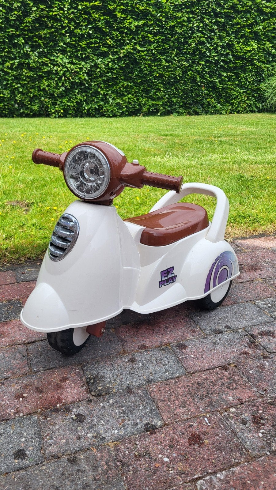 EZ Play & Fun loopscooter, Ophalen, Gebruikt
