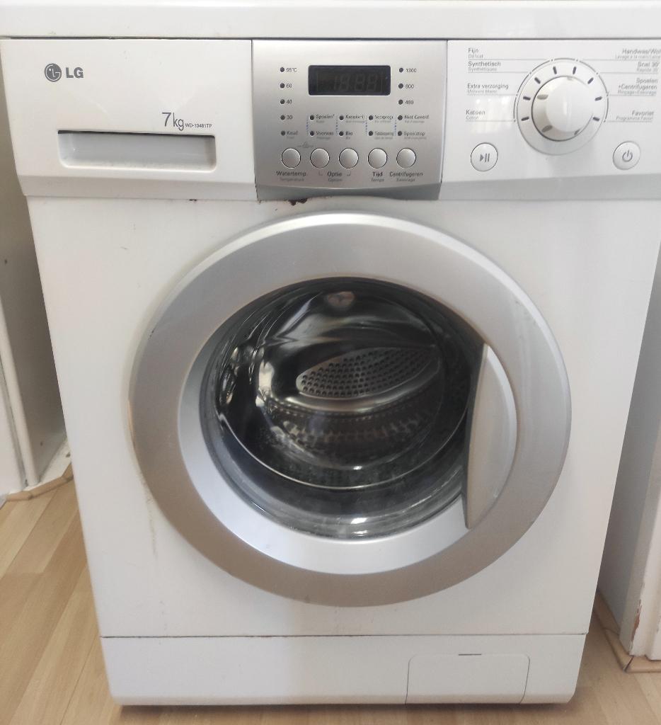 LG Wasmachine,goede staat, 7kg. Bieden vanaf €55,-  ZSM weg!, Witgoed en Apparatuur, Wasmachines, Ophalen, Gebruikt, Handwasprogramma