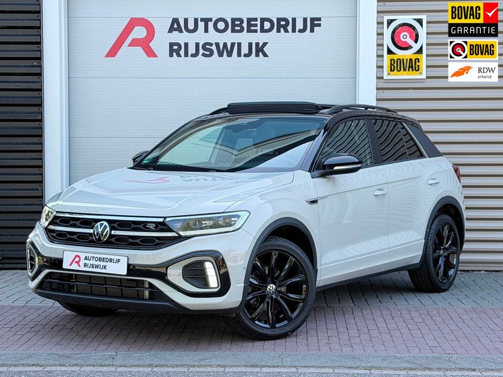 Volkswagen T-Roc 1.5 TSI 3x R-Line Pano/IQ.Light/Beats, Auto's, 12 maanden, 1258 kg, 4 cilinders, Alcantara