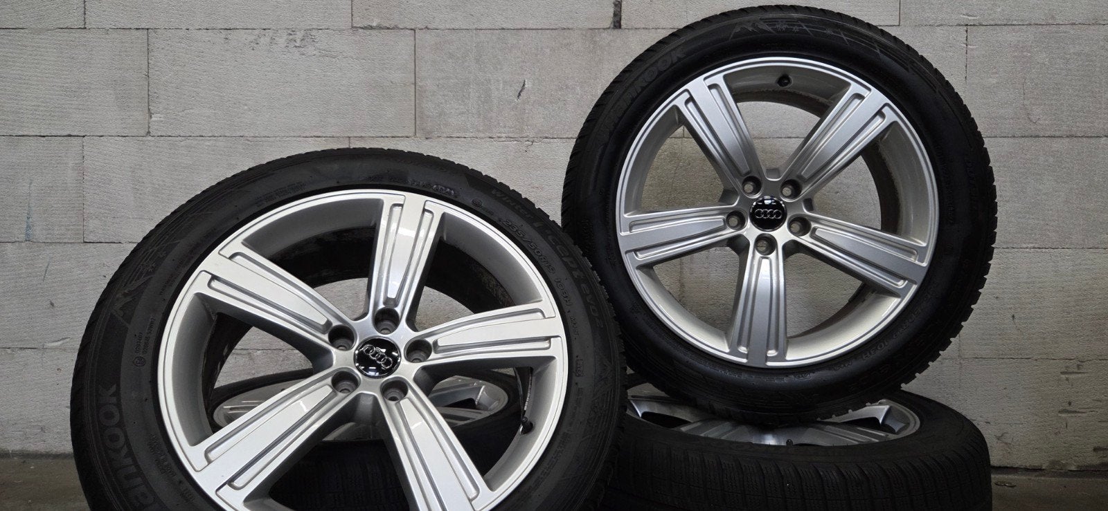 19" Audi A8 A6 S6 C8 4K Kodiaq orig velgen winterbanden, Auto-onderdelen, 19 inch, Gebruikt, Banden en Velgen, 235 mm
