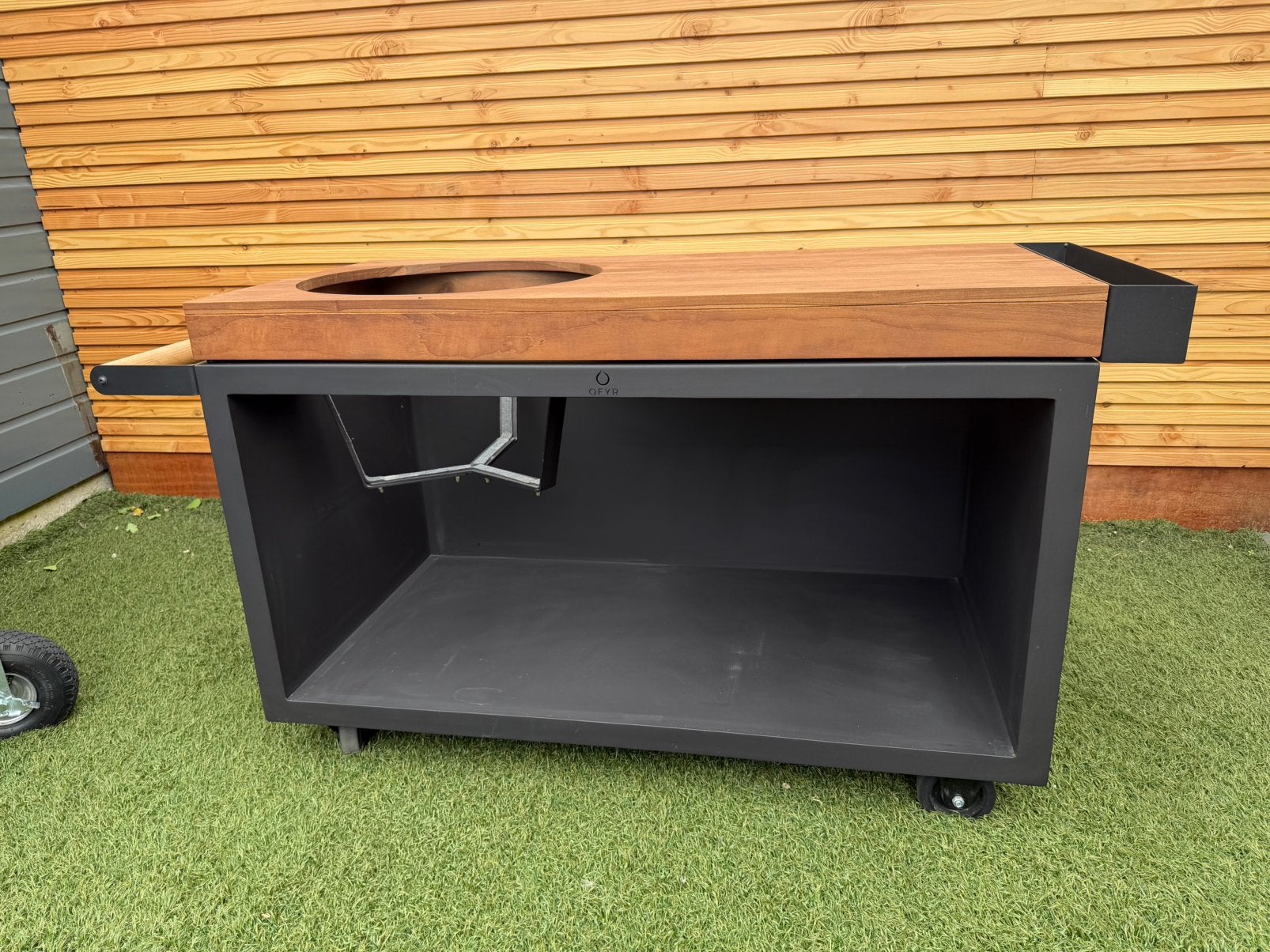 Ofyr Kamado Table Black 135 PRO Teak Hout BGE, Tuin en Terras, Ophalen, Zo goed als nieuw, Houtskool