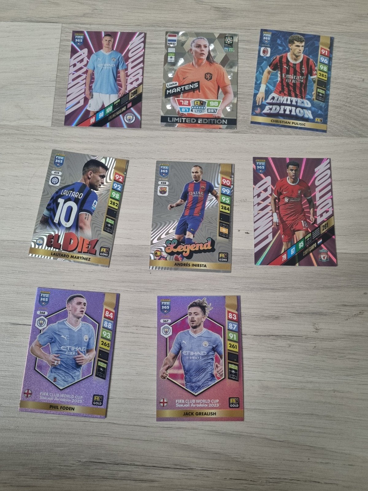 panini voetbalkaartjes, Ophalen, Zo goed als nieuw, Meerdere plaatjes