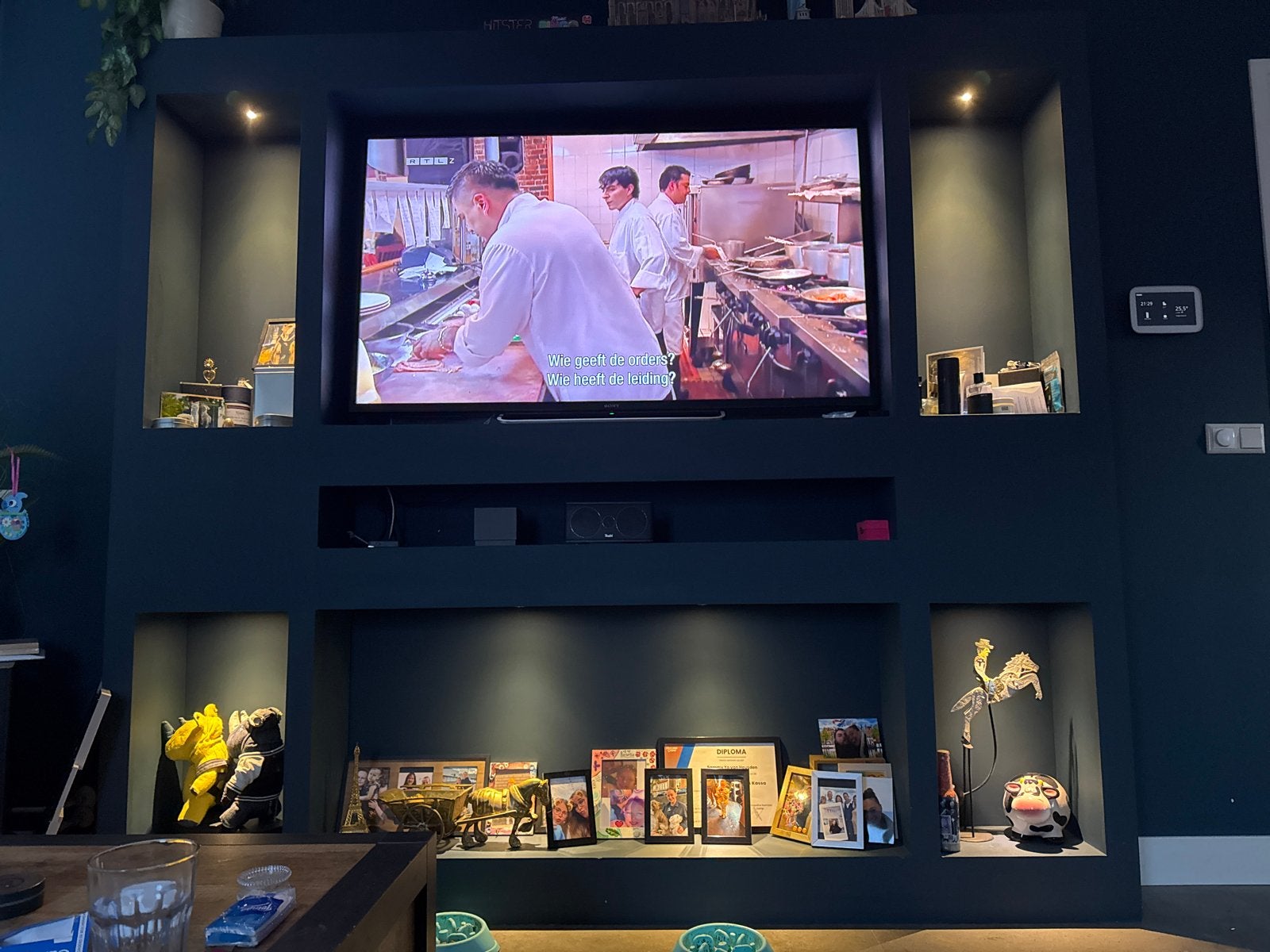 Cinewall met verlichting, Ophalen, Gebruikt, 200 cm of meer, 200 cm of meer