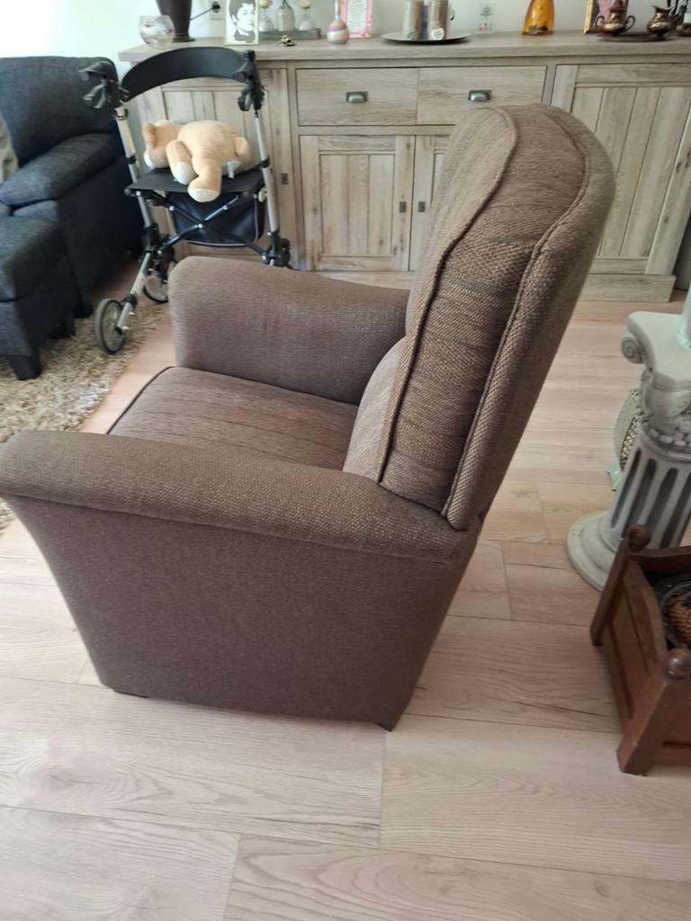Degelijke fauteuils., Ophalen, Gebruikt, Degelijk, 75 tot 100 cm