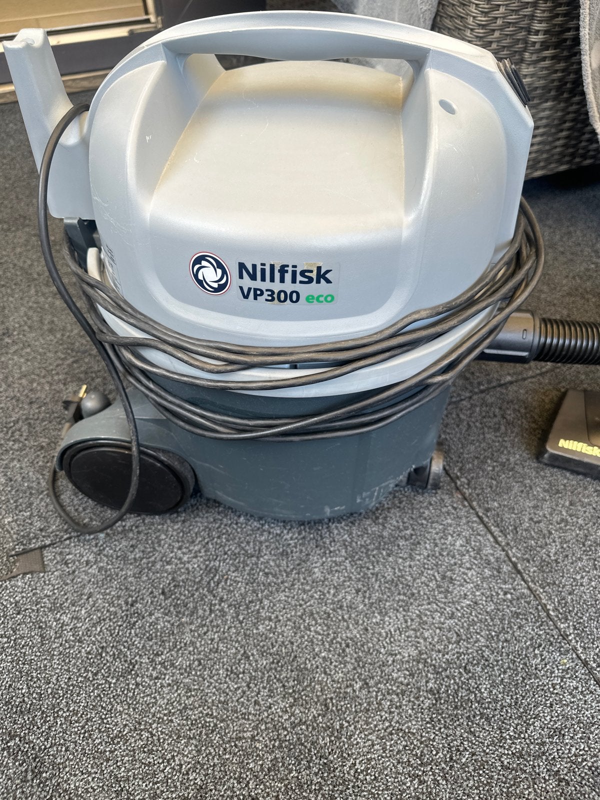 Nilfisk VP300 eco Sledestofzuiger - Krachtig en Duurzaam, Stofzak, Overige merken, Gebruikt, Ophalen of Verzenden