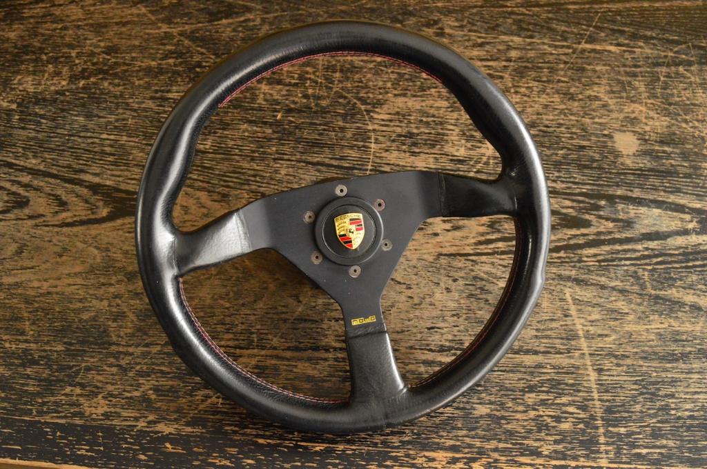 Momo 350mm zwart leder sportstuur stuurwiel Porsche 924 944, Ophalen of Verzenden, Gebruikt, Porsche