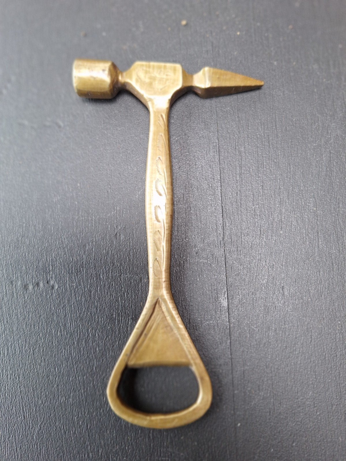 Koperen flessenopener in de vorm van een hamer, Ophalen of Verzenden