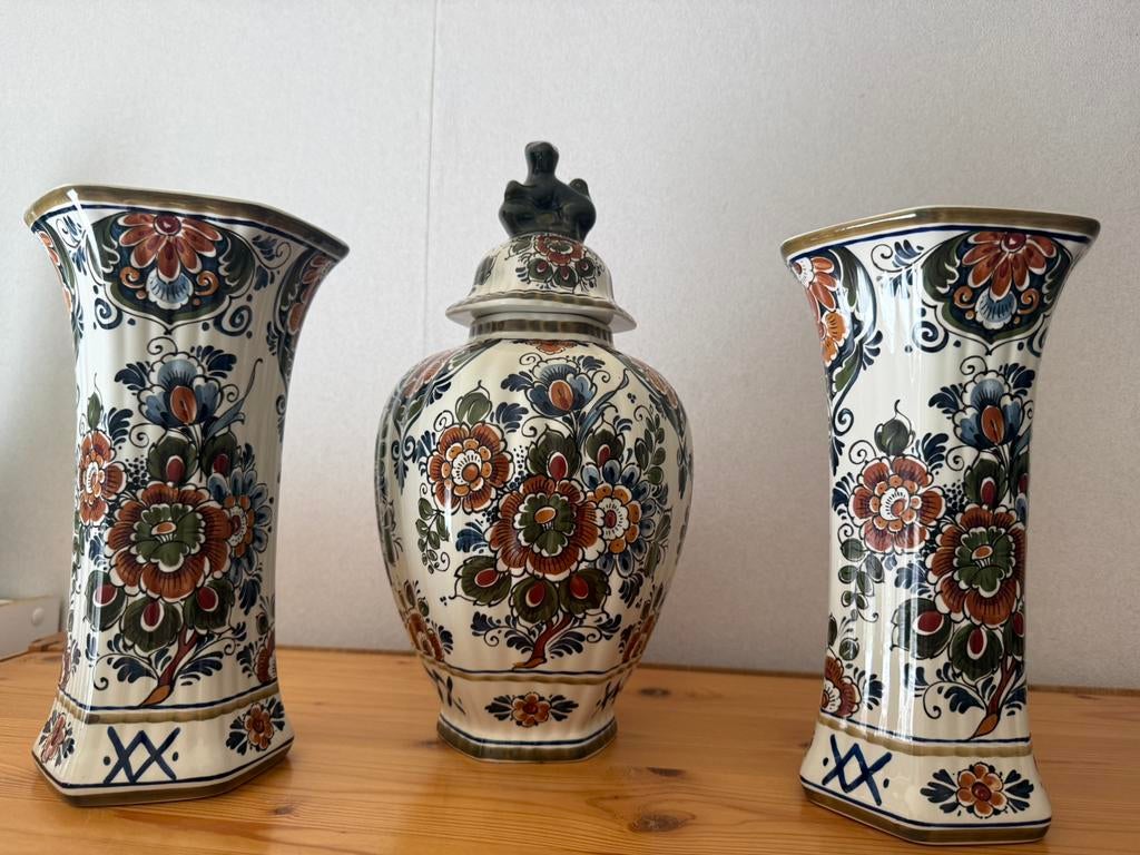 Set Delfst Flora Keramiek.  IZGST, Antiek en Kunst, Ophalen of Verzenden