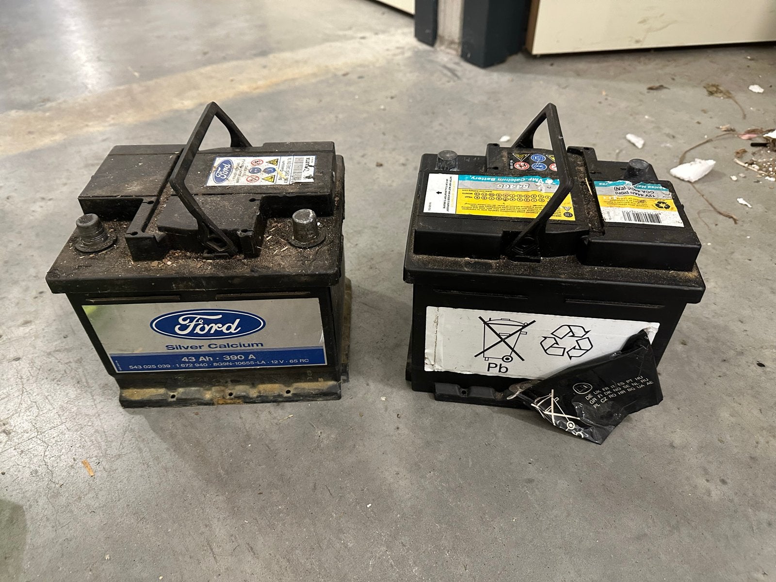 12V 43Ah 390A accu, Gebruikt, Ford