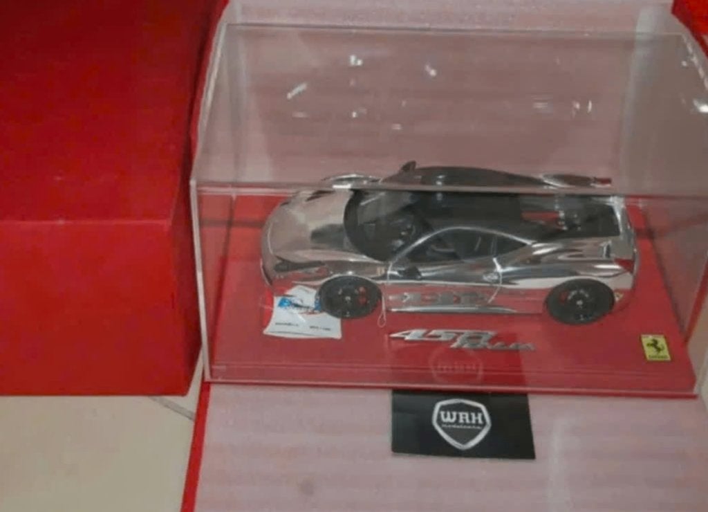1:18 FERRARI 458 ITALIA chrome LIMITED 100 BBR zie info WRH, Verzenden, Zo goed als nieuw, Auto, Overige merken