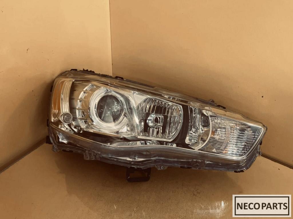 Koplamp origineel rechts MITSUBISHI LANCER VIII EVO X XENON, Ophalen of Verzenden, Gebruikt, Mitsubishi