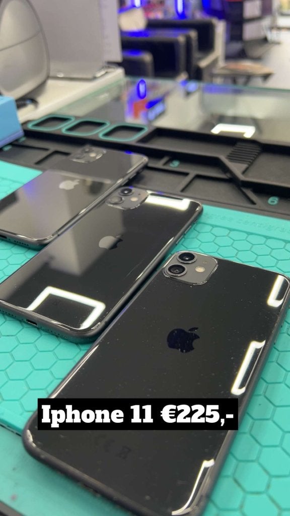 APPLE IPHONE 11 64GB BLACK, Niet ingevuld, Niet ingevuld, Ophalen of Verzenden, Zo goed als nieuw