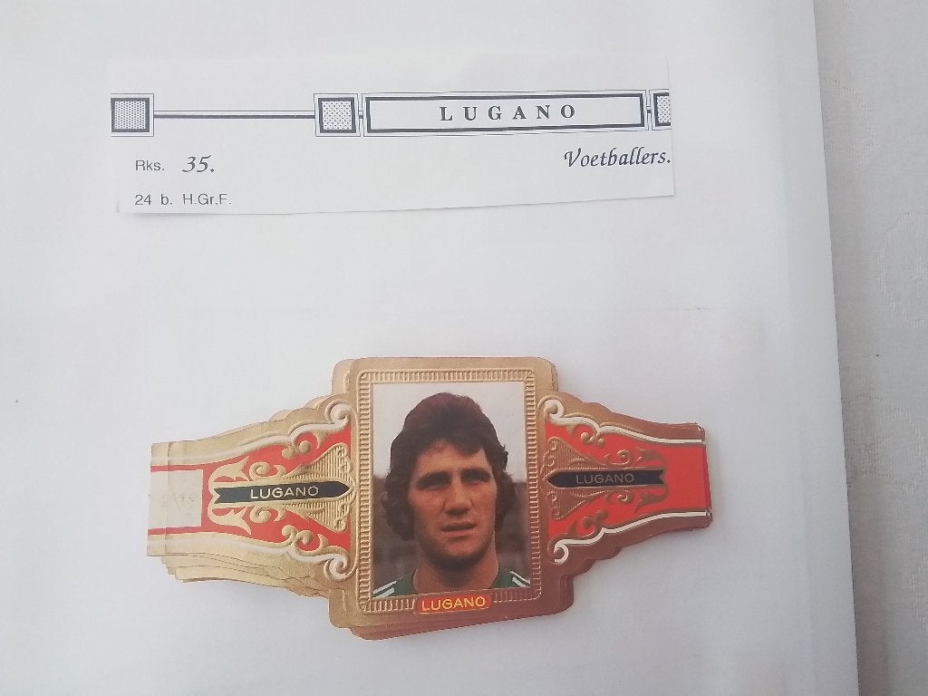 Sigarenbandjes lugana zonderreeksnummer Voetballers, Verzamelen, Ophalen of Verzenden, Gebruikt, Sigarenbandjes