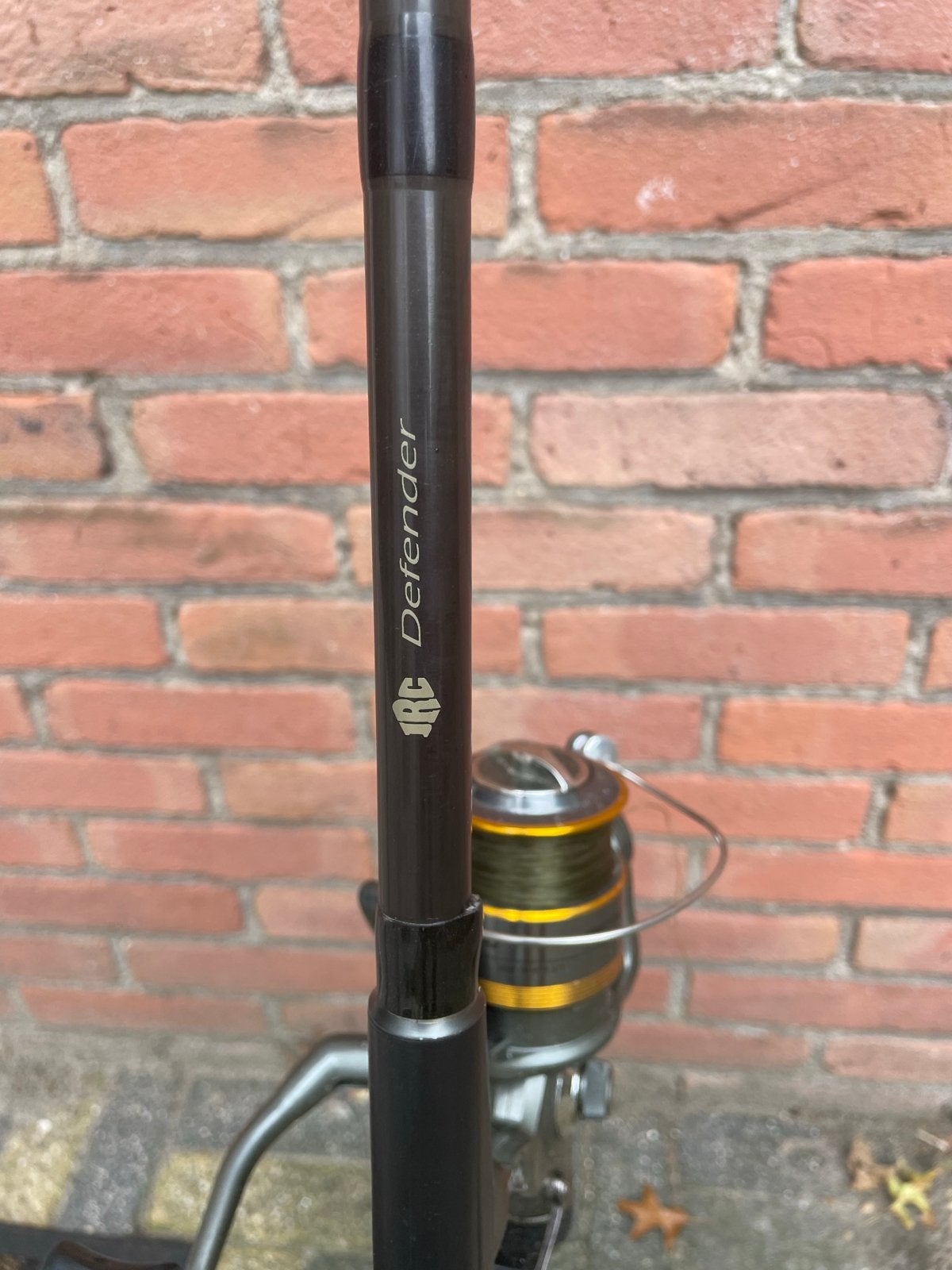 Hengelsport set: IRC Defender hengel met SPQR molen, Ophalen, Gebruikt, Complete hengel