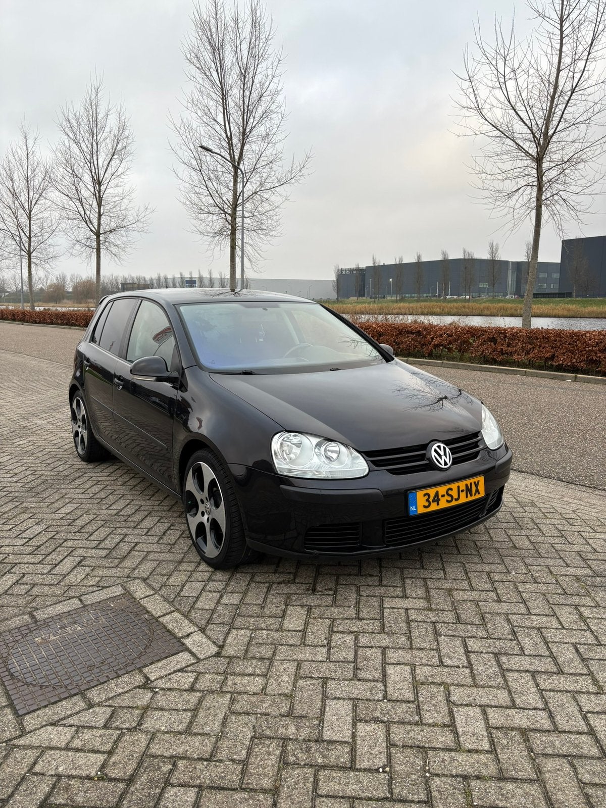 Volkswagen Golf 1.4 FSI 66KW 5D 2006 Zwart, Voorwielaandrijving, 4 cilinders, 620 kg, Zwart