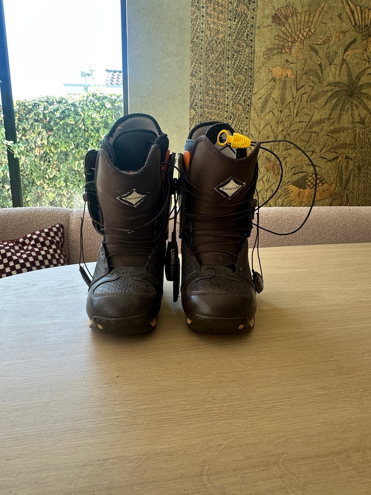 Burton Emerald Snowboardschoenen Dames Maat 39, Sport en Fitness, Ophalen, Gebruikt, Snowboots