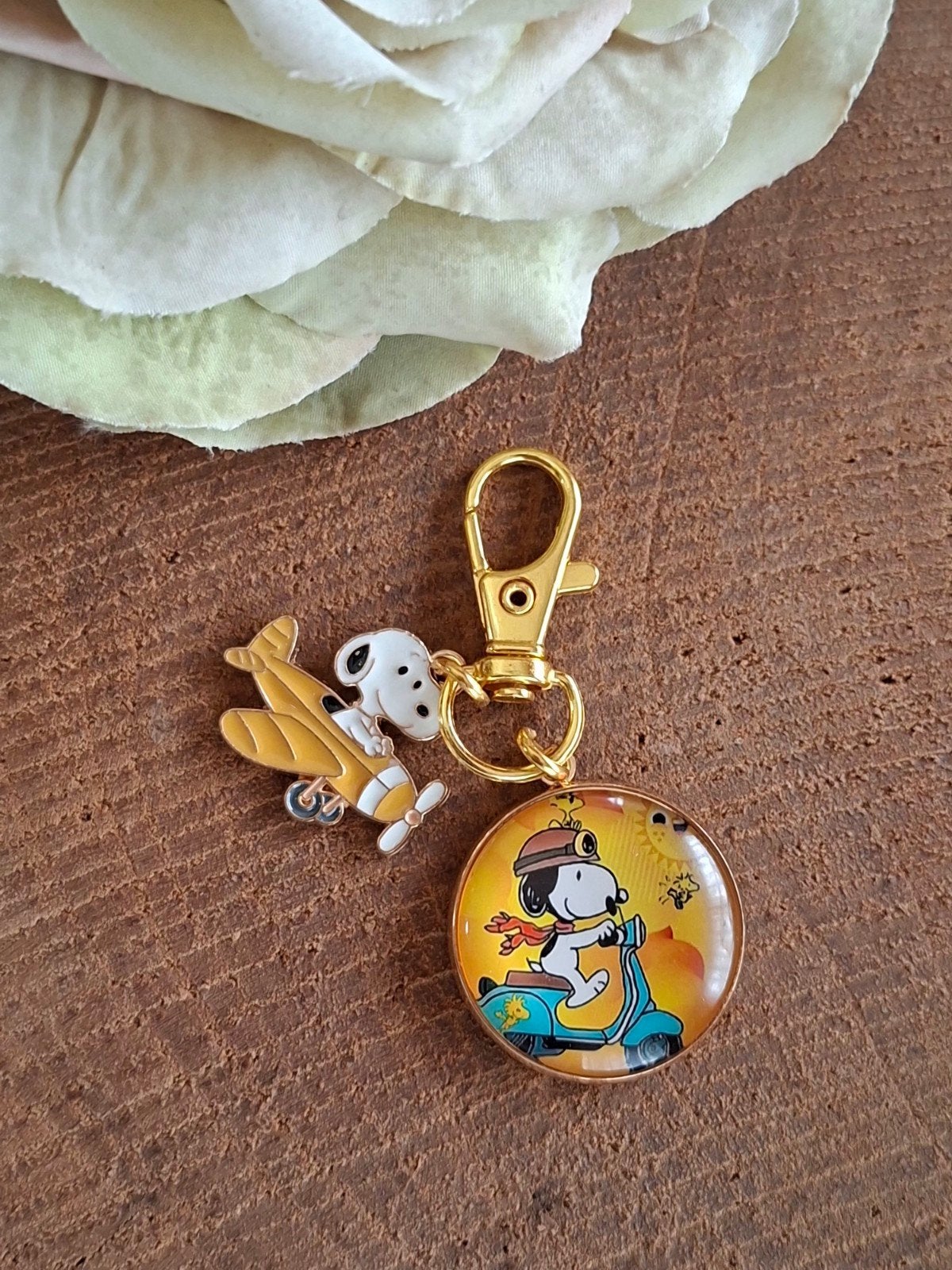 sleutelhanger Snoopy scooter vliegtuig, Ophalen of Verzenden, Nieuw, Knuffel of Figuurtje