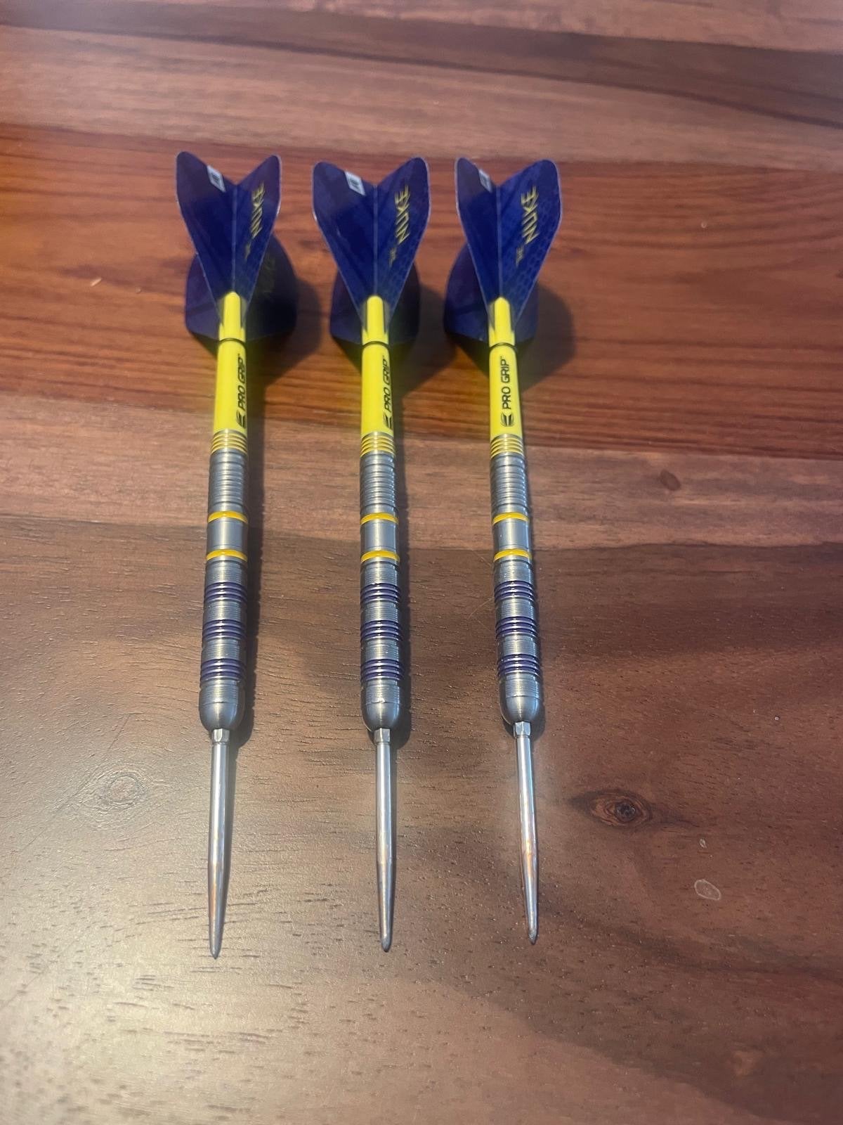 Diverse sets dartpijlen: Littler, MvG, Chisnall, RD, Target, Sport en Fitness, Darts, Verzenden, Gebruikt, Pijlen