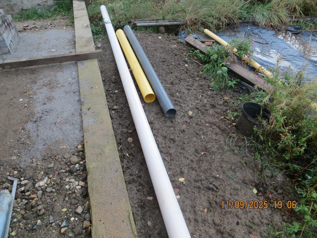 Nieuwe Dikwandige pvc afvoerbuis/mantelbuis 110 mm en 63 mm, Ophalen, Pvc, 6 meter of meer, Nieuw
