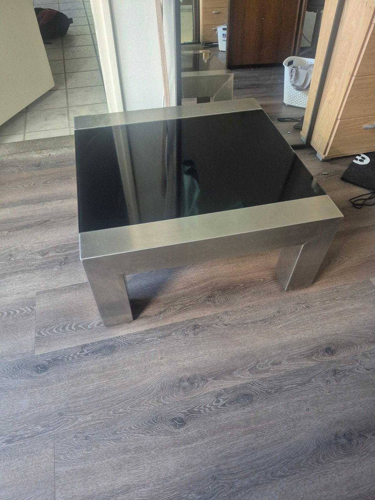 RVS salontafel 75x75 cm met glazen blad - perfecte staat, Ophalen, Overige materialen, 50 tot 100 cm, Vierkant