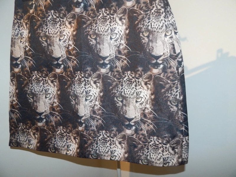Marccain jaguar print rok jaguar met gouden ogen N4, Maat 38/40 (M), Zo goed als nieuw, Meerkleurig, Verzenden