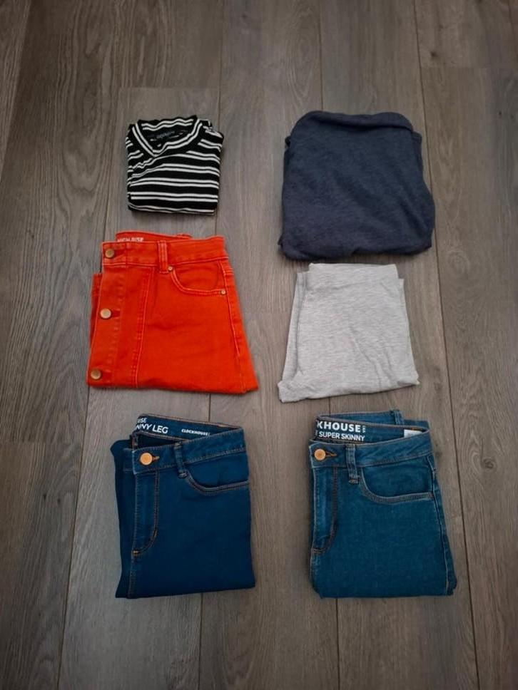 Dames kledingpakket maat XS/34 - Super skinny jeans, Kleding | Dames, Ophalen of Verzenden, Gedragen, Maat 34 (XS) of kleiner