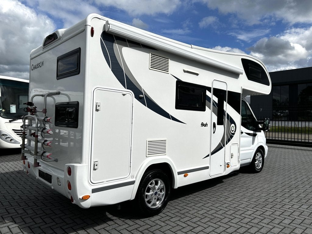 Chausson Flash 646 C Alkoof/2017/Euro-6/6.20M/Airco/170PK!, Caravans en Kamperen, Alkoof, Ford, 6 tot 7 meter, 6 tot 7 meter