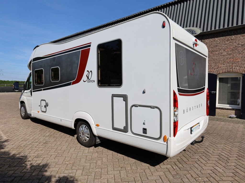 Bürstner Ixeo Time IT 734 dakairco en trekhaak, Caravans en Kamperen, Campers, Niet ingevuld, Ringverwarming, Fiat, Bedrijf