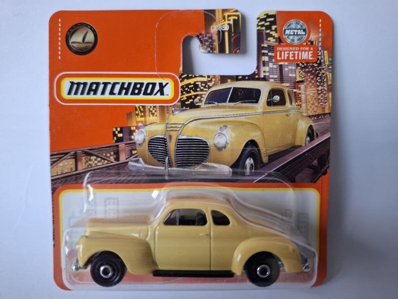 Plymouth Coupe 1941 in zacht geel Matchbox nieuw in blister, Ophalen of Verzenden, Nieuw, Auto