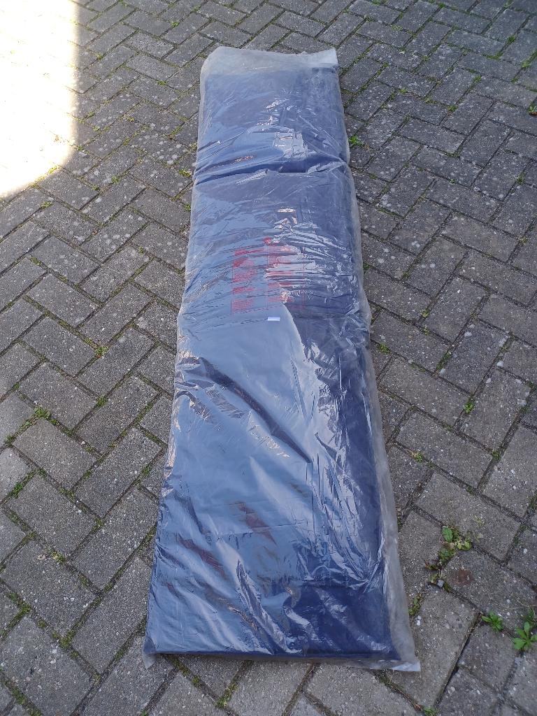Tuin kussen ( oude Titanic stoel ), Ophalen, Nieuw